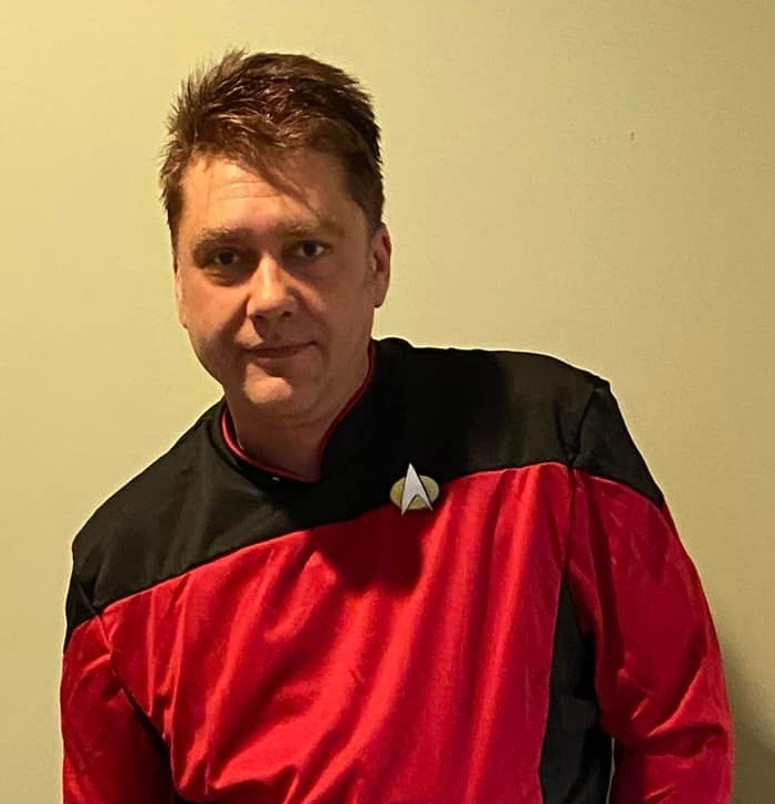 Brendan in a Starfleet uniform.